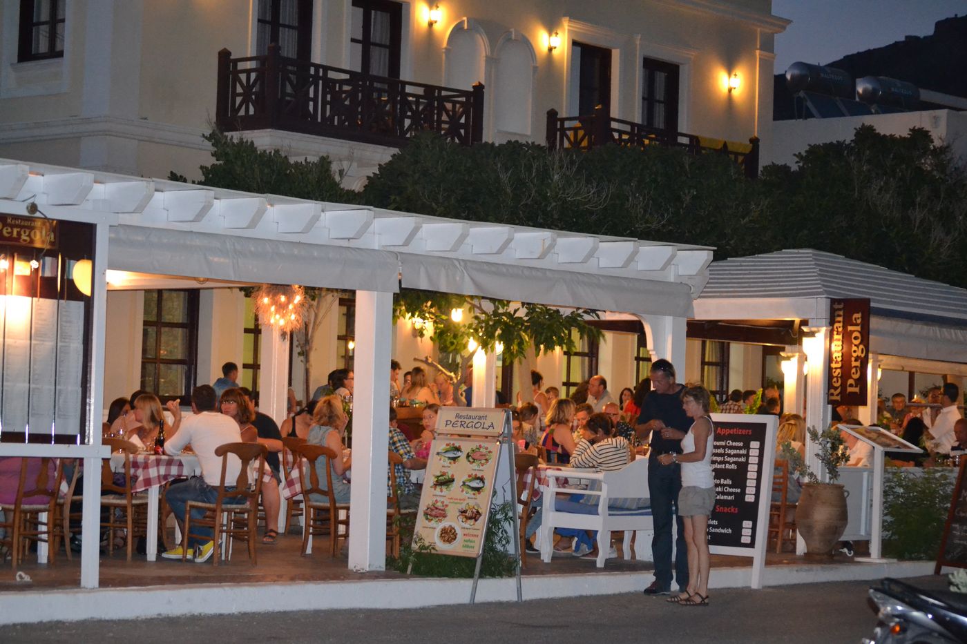 Veggera-Restaurant-12