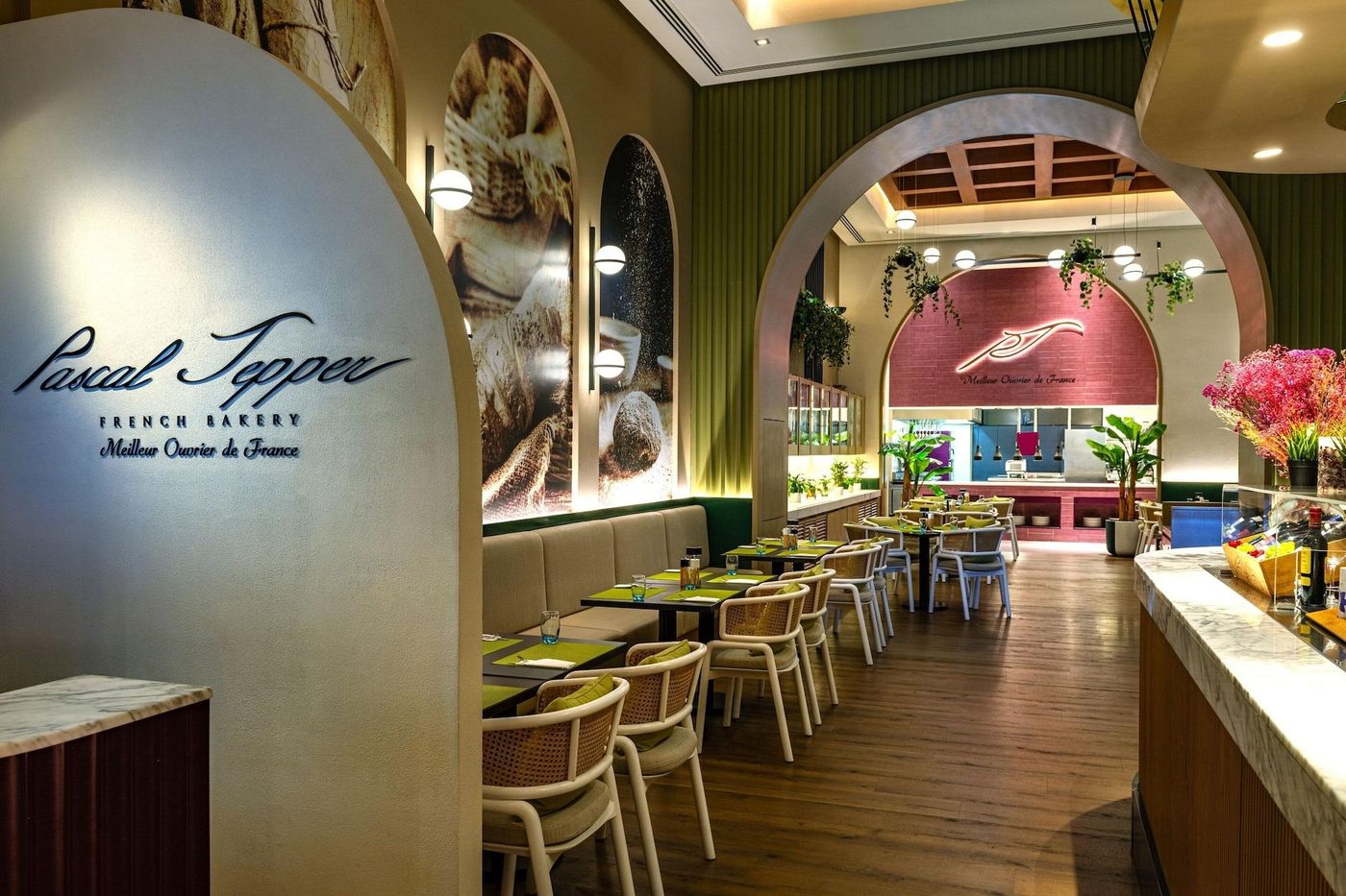 Four-Points-by-Sheraton-Sheikh-Zayed-Road-Restaurant-47