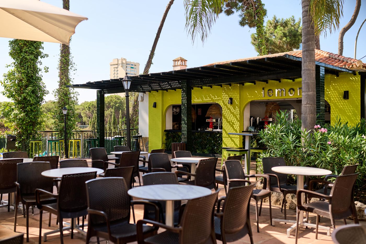 Alua-Sun-Marbella-Park-Bar-24