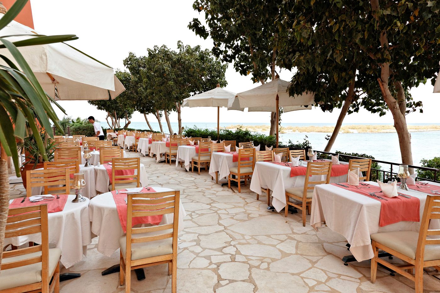 The-Three-Corners-Ocean-View-Restaurant-12