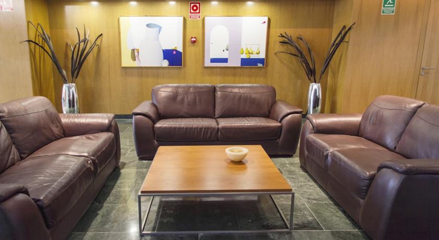 La-Estacion-Lobby-23