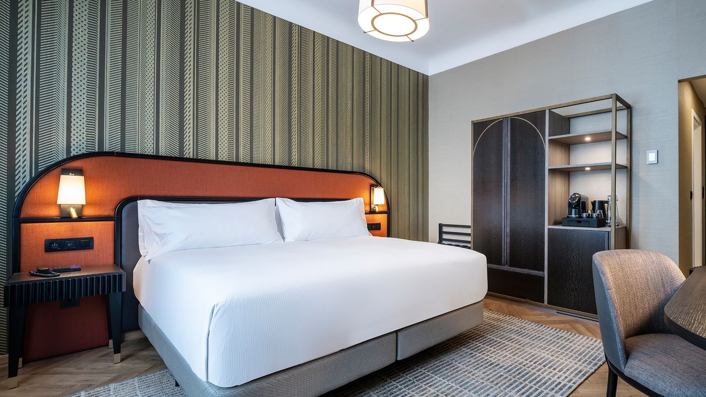 DoubleTree-by-Hilton-Brussels-City--Belgium-Room-33