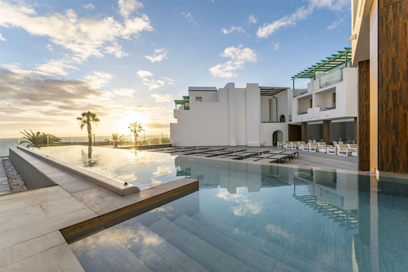 Barcelo-Teguise-Beach-Pool-7