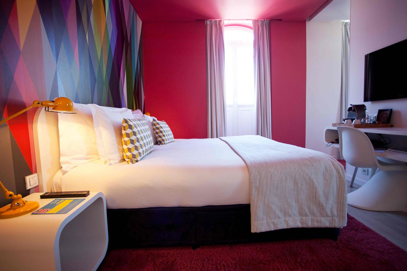 Internacional-Design-Hotel-Room-21