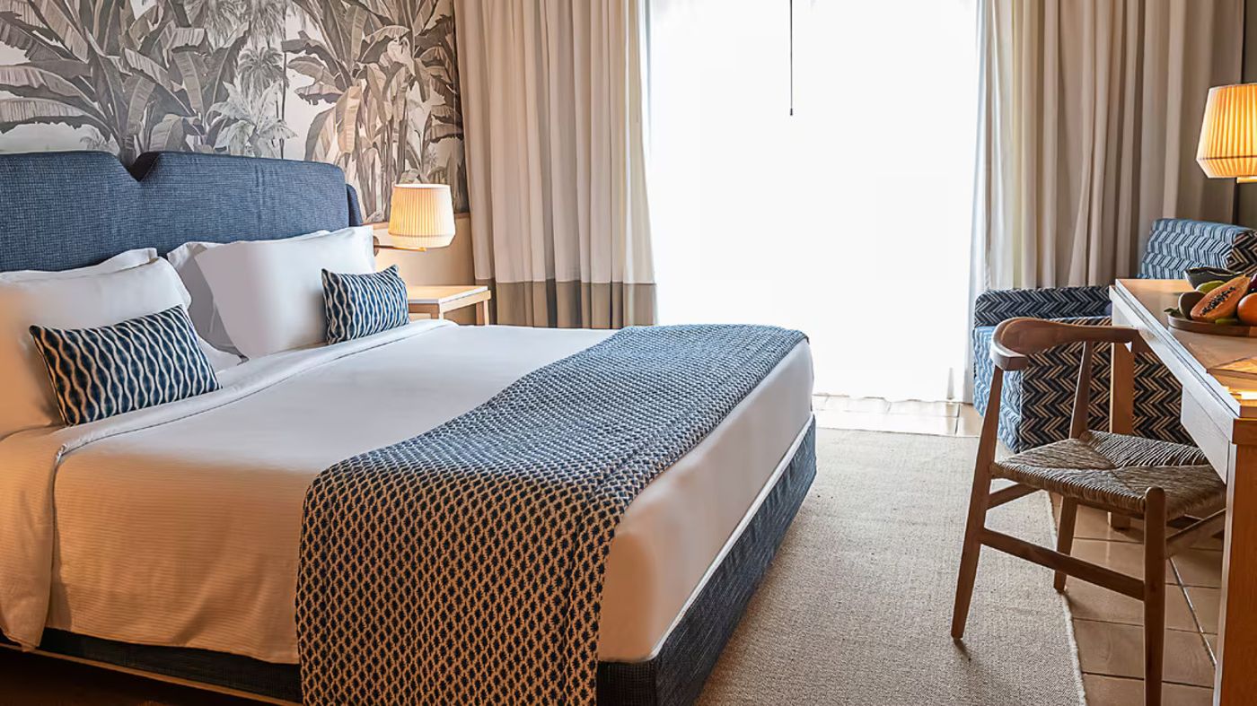 Domes-Lake-Algarve-Room-36