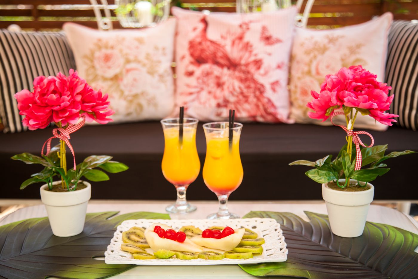 V-A--Boutique-Apartments-and-Suites-Bar-27