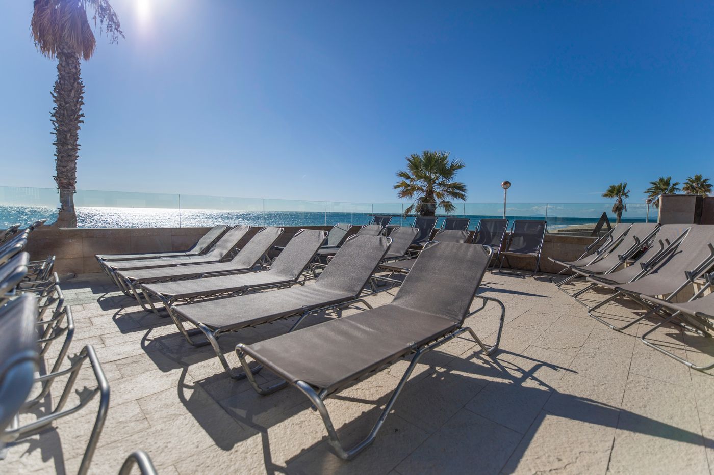 Augustus-Hotel-Terrace-75