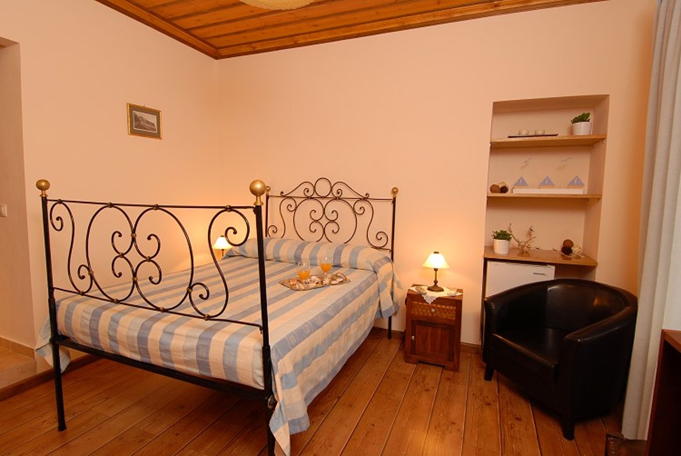 Anatoli Labreon Guesthouse