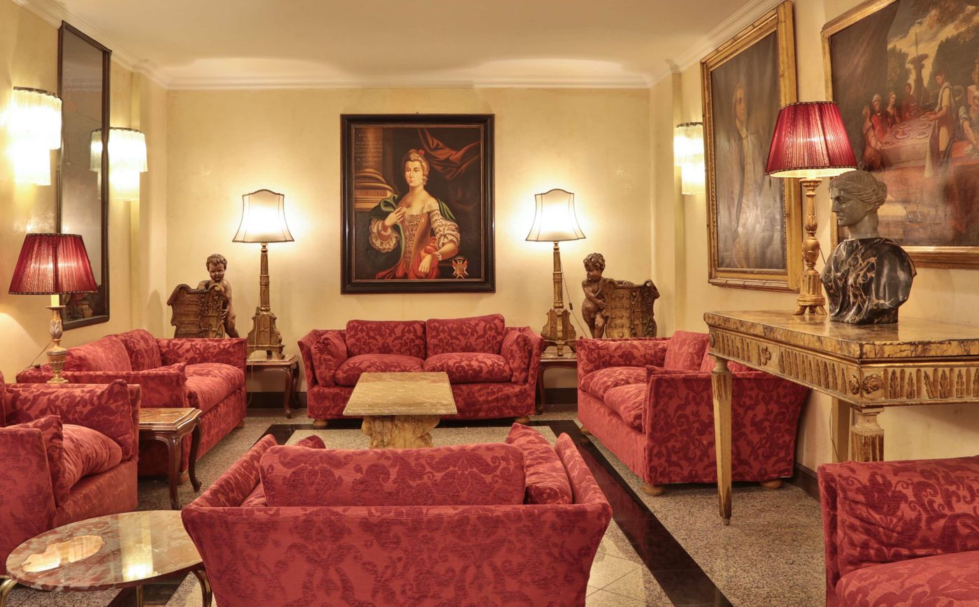 BEST-WESTERN-Hotel-Rivoli-Lobby-23