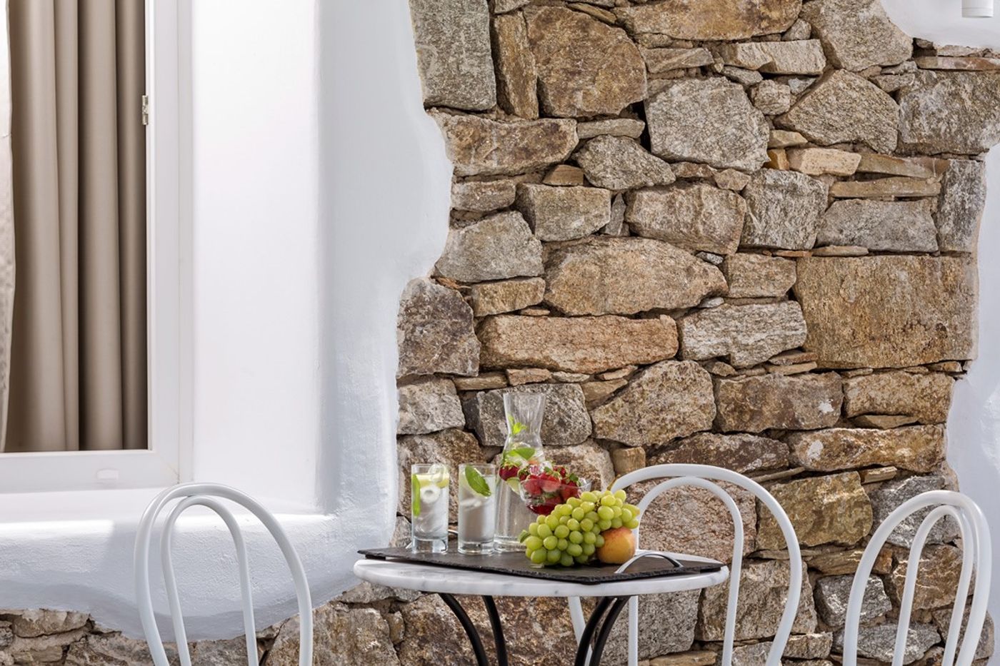 Colours-of-Mykonos-Restaurant-19