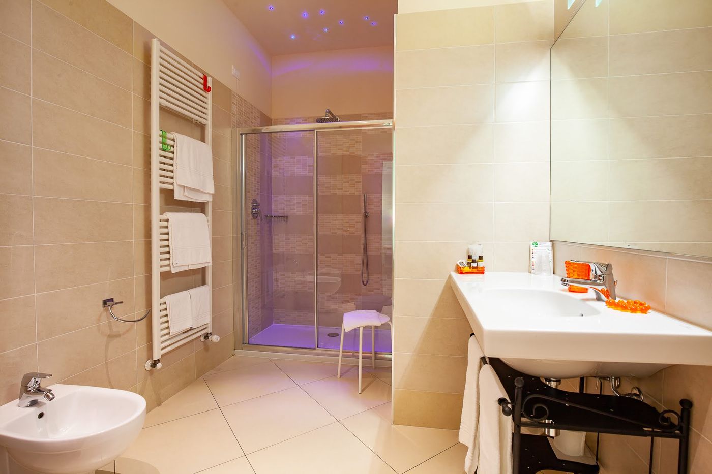 SmArt-Hotel-Bartolini-Room-41