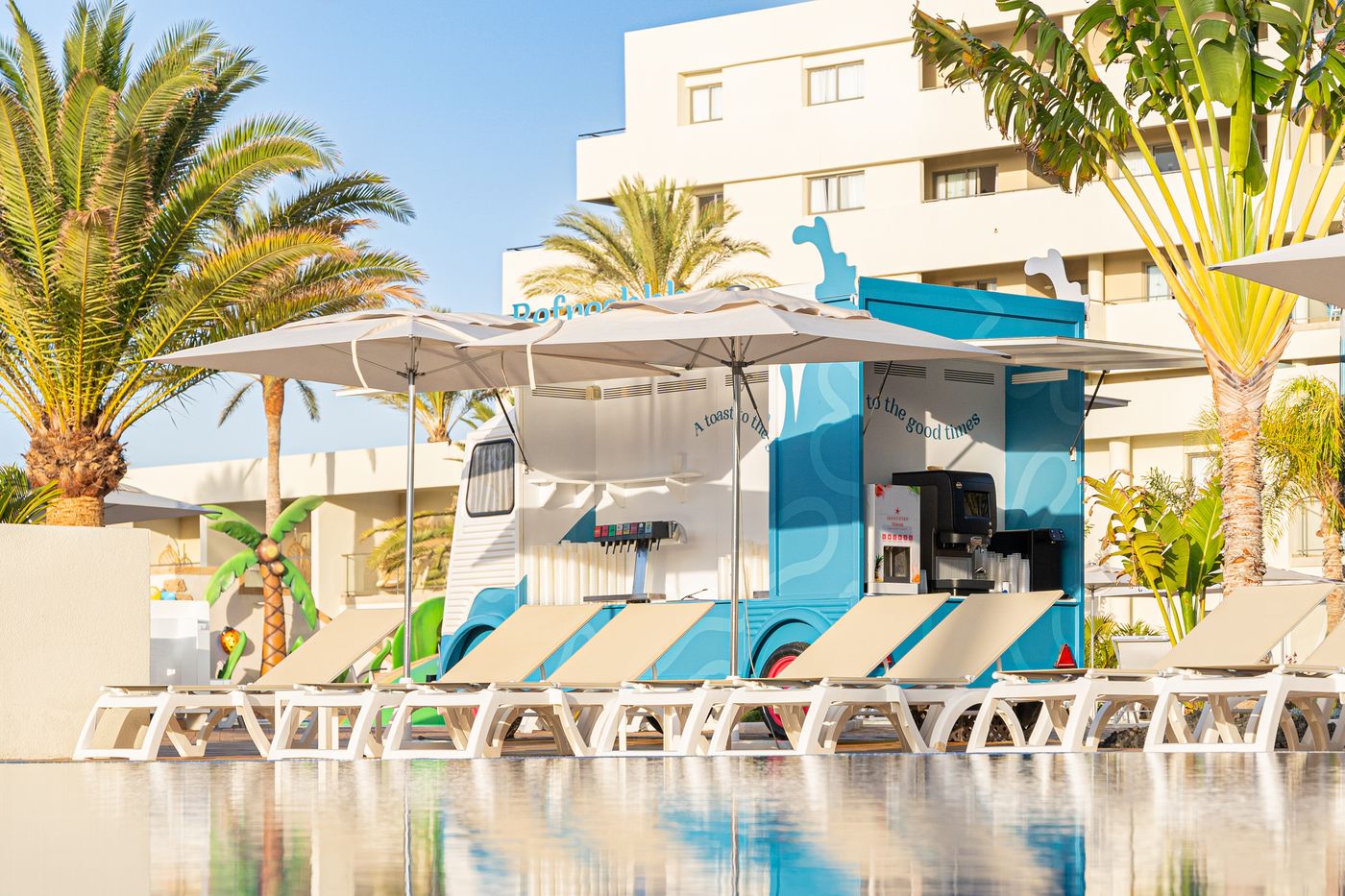 Iberostar-Hotel-Playa-Gaviotas-Park-Pool-13