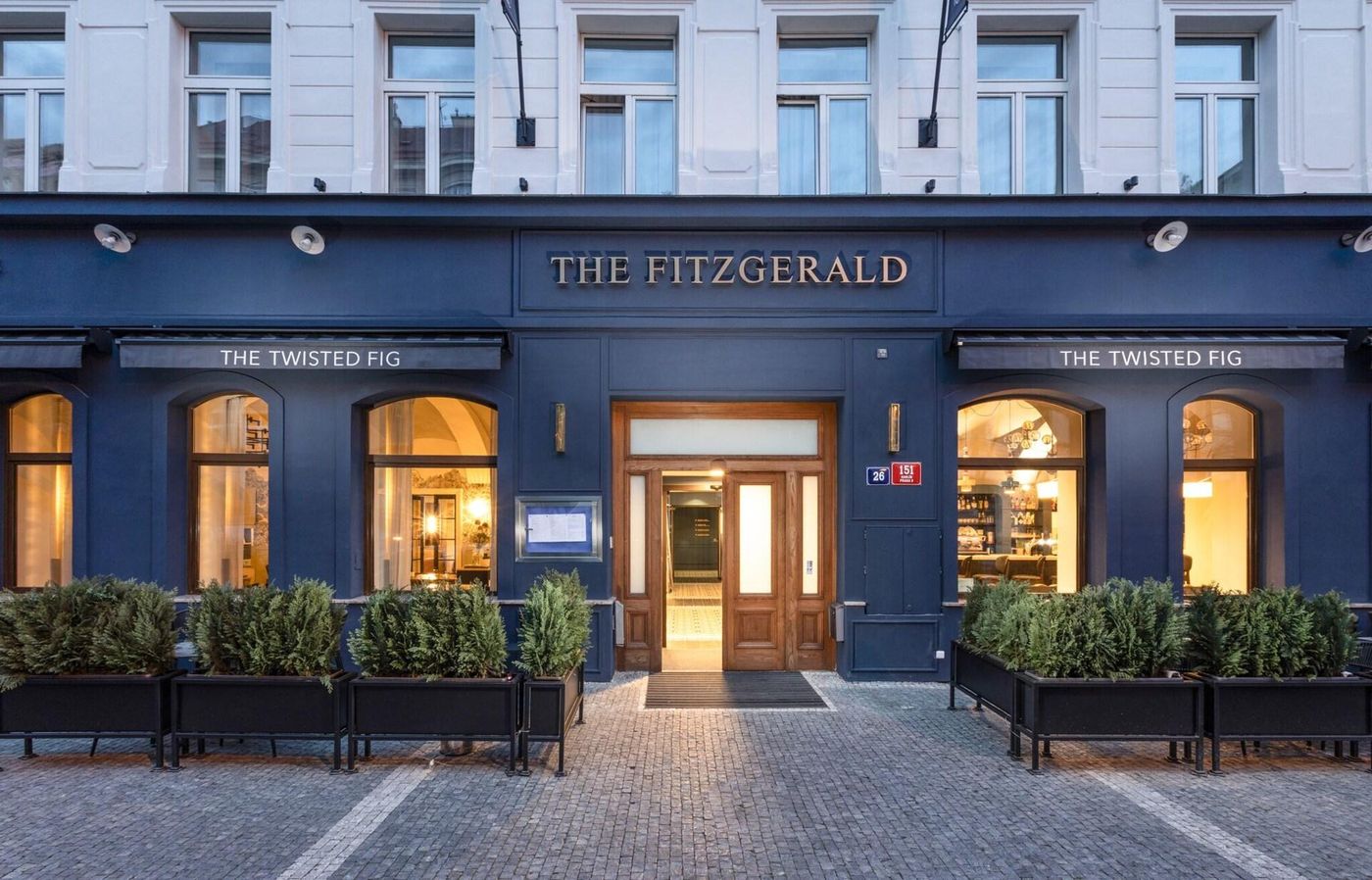 The-Hotel-Fitzgerald-General-view-4