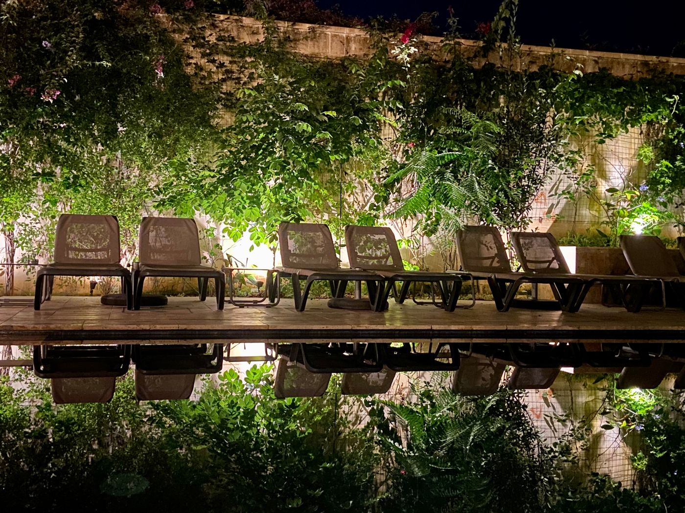 The-Village-Boutique---Spa-Pool-7