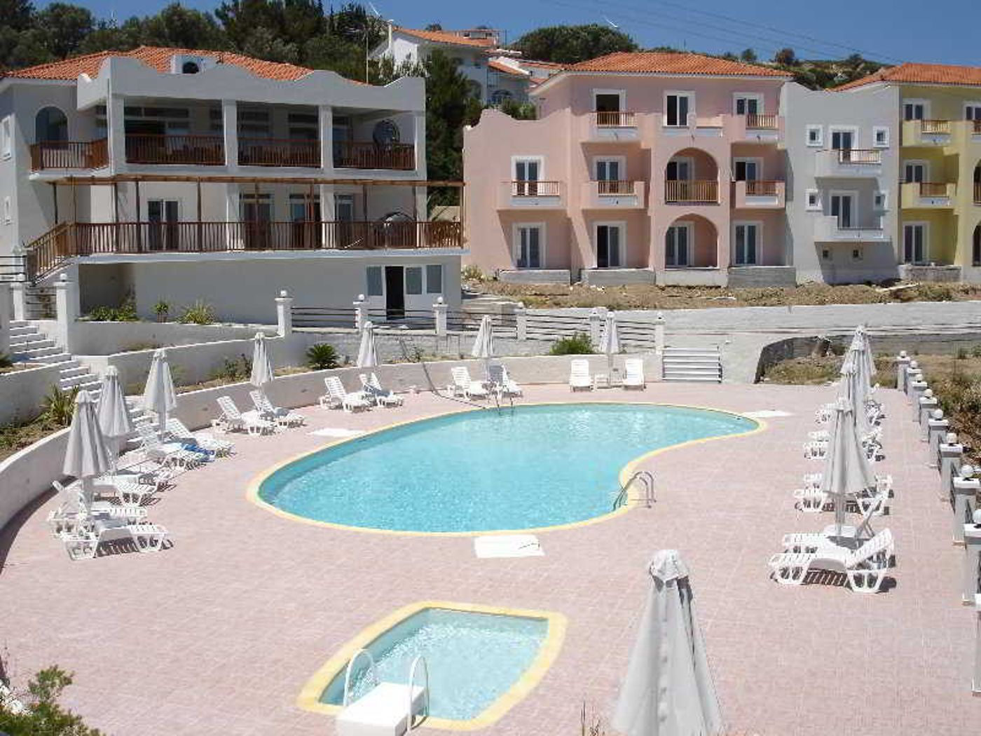 Naftilos-Pool-5