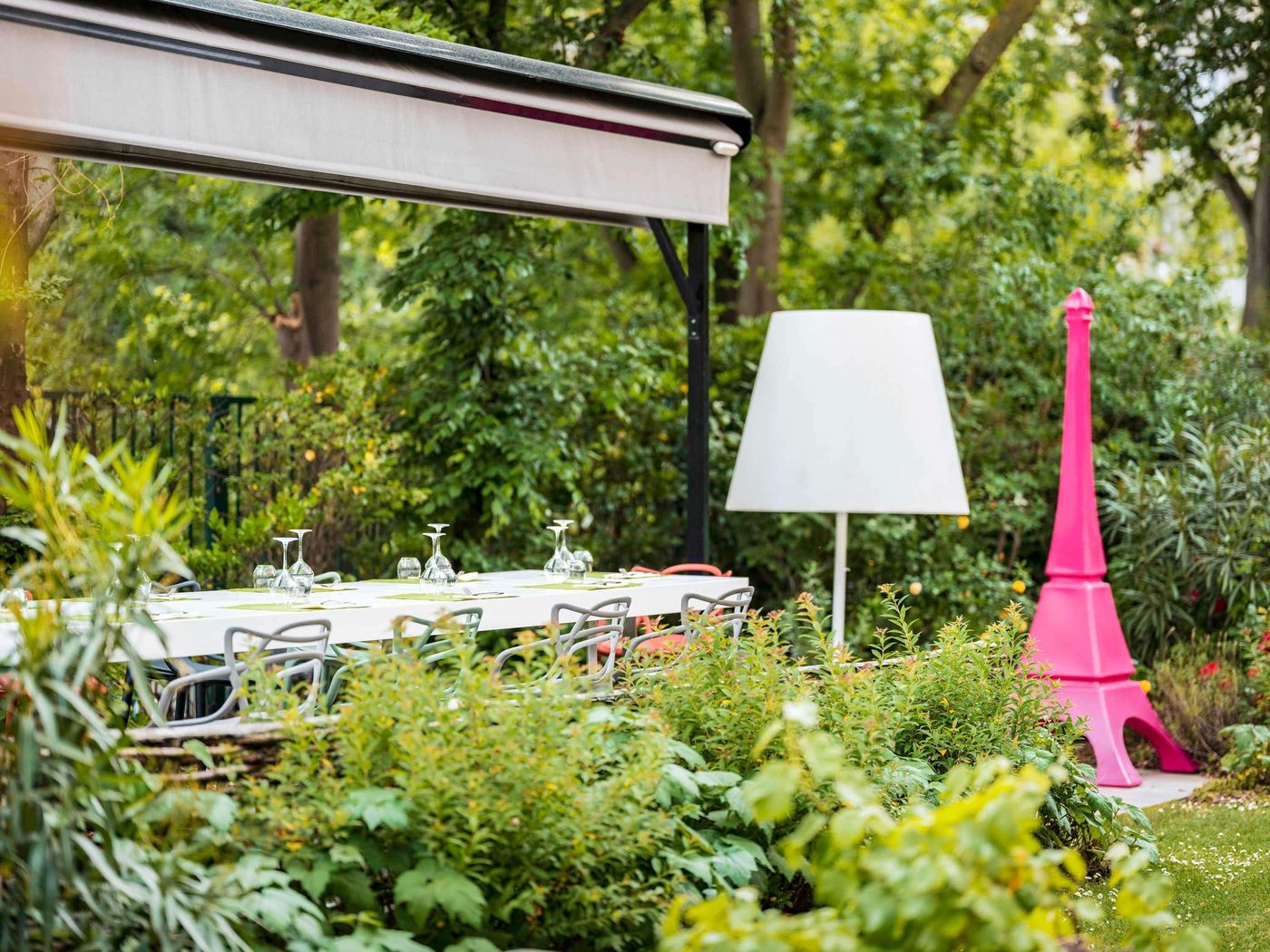 Mercure-Paris-Tour-Eiffel-Suffren-Sports-and-Entertainment-51