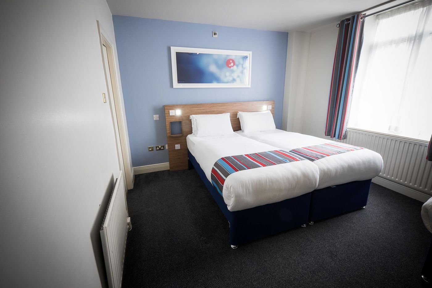 Travelodge-Dublin-City-Rathmines-Room-10