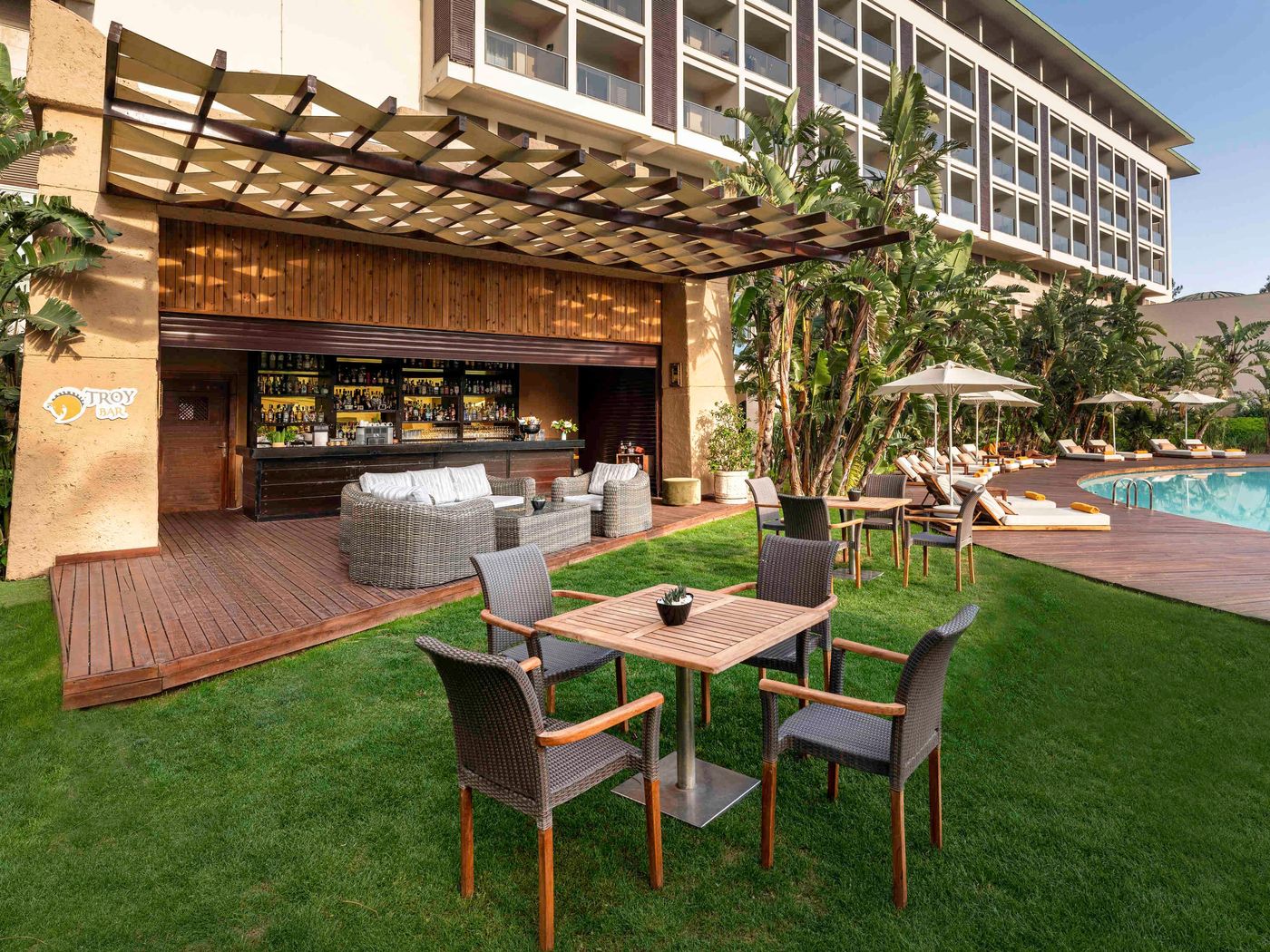 Rixos-Premium-Belek-Bar-11