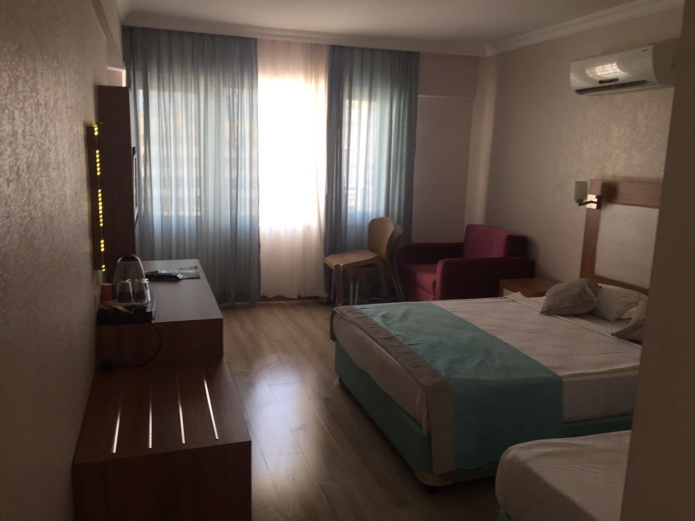 Mesut-Hotel-Room-23
