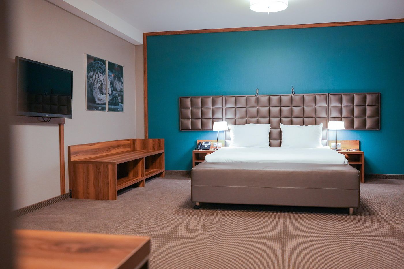 Holiday-Inn-Krakow-City-Centre-Room-28