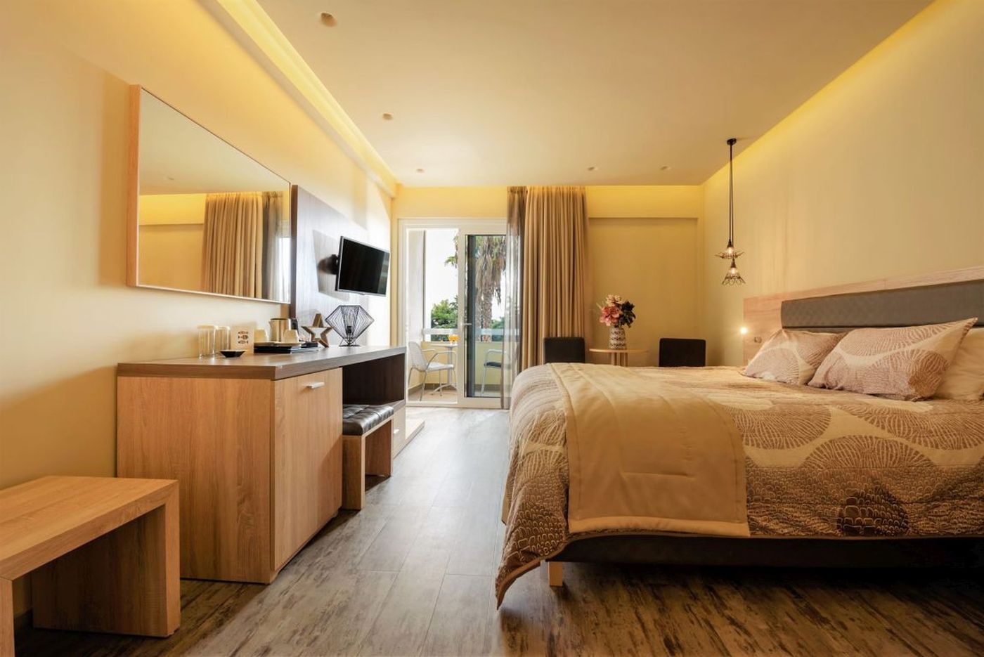 Congo-Palace-Hotel-Room-9