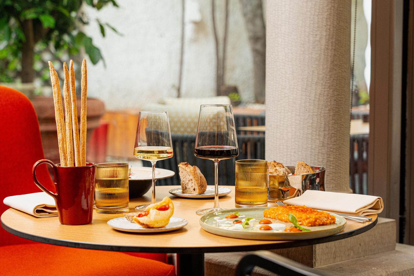 Hotel-Indigo-Florence-Restaurant-48