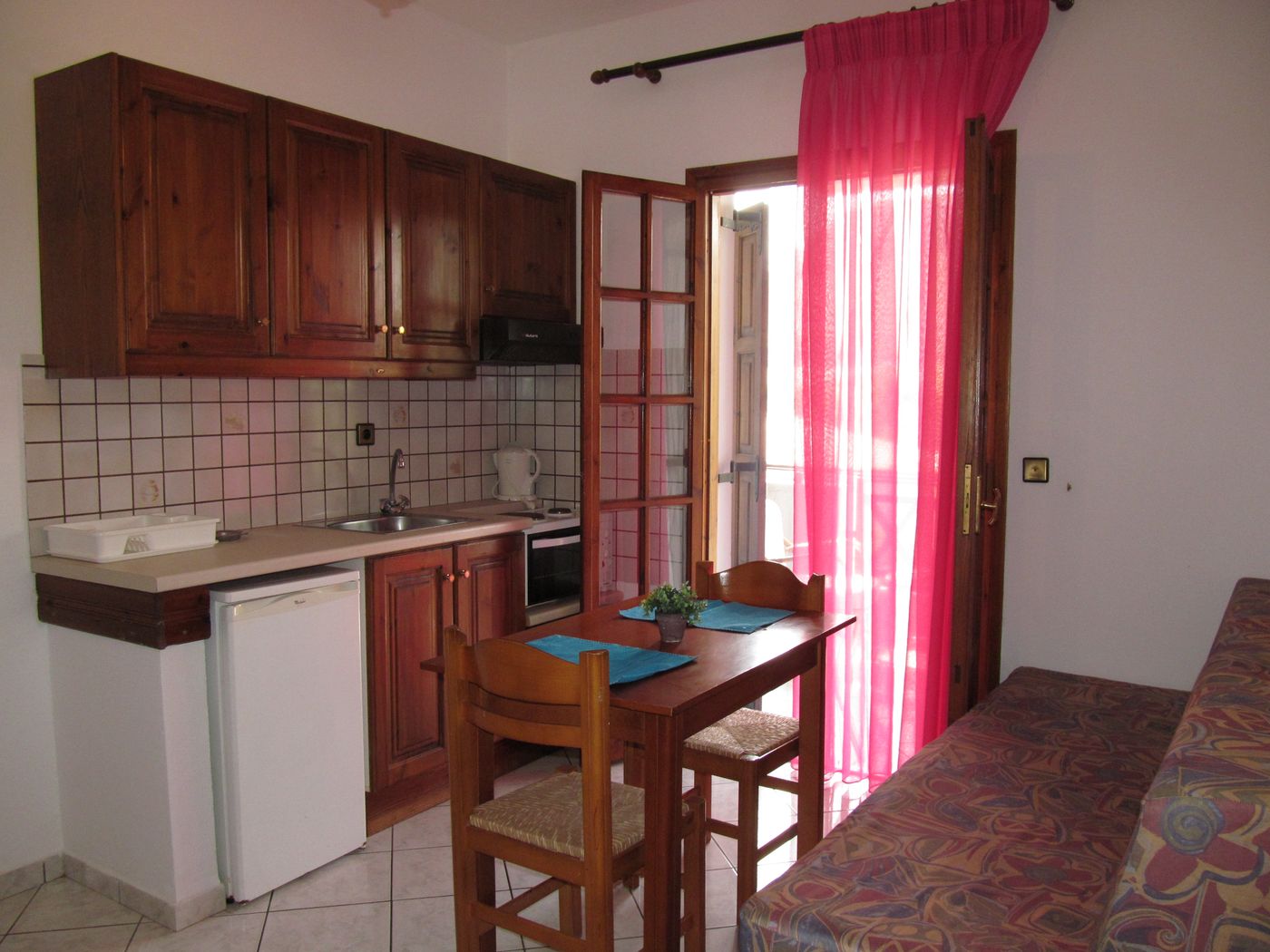 Valentina Apartments & Studios