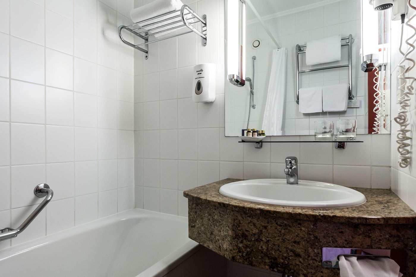 Danubius-Hotel-Helia-Room-28