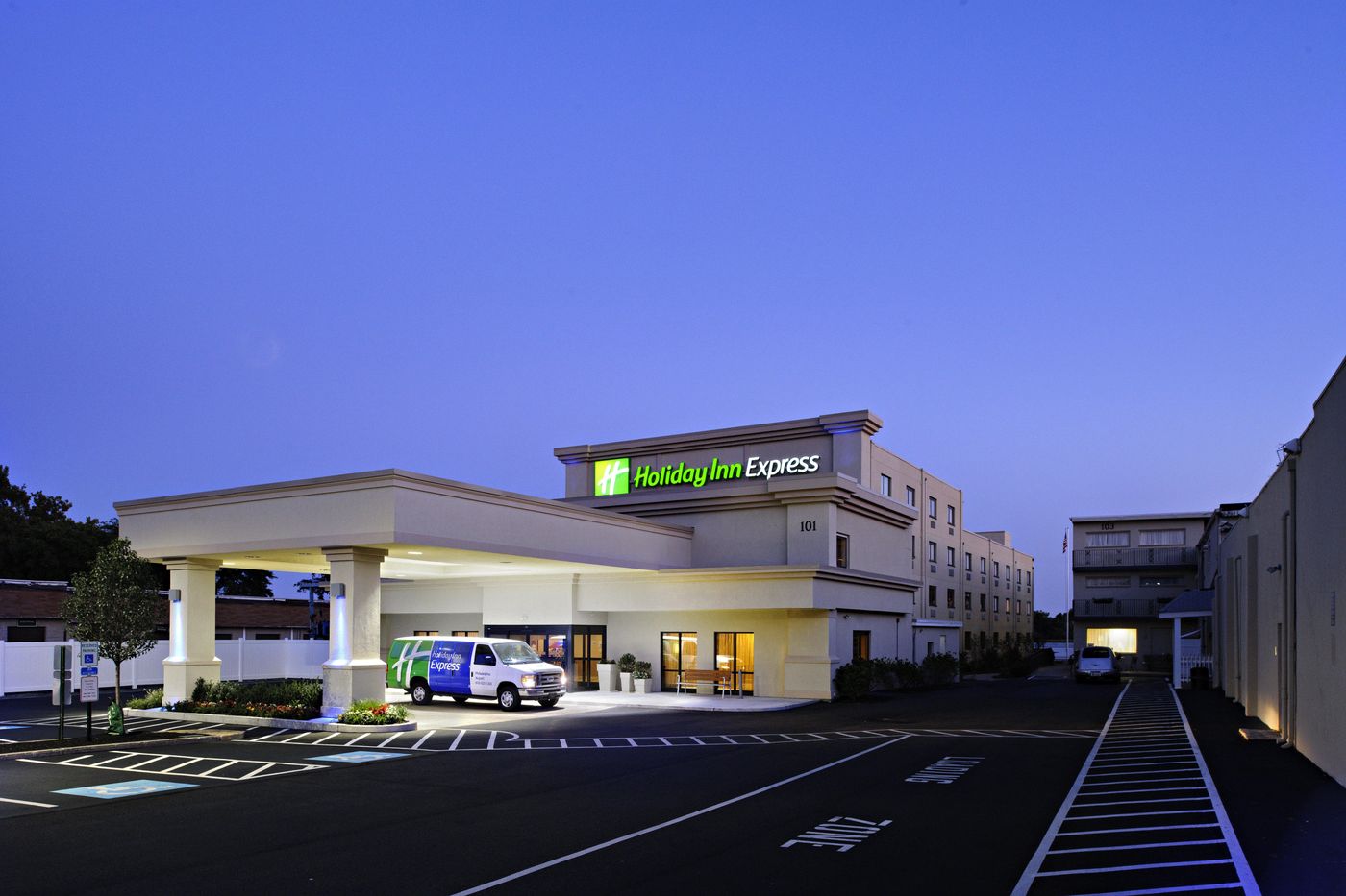 Holiday Inn Express Philadelphia Airport-United States-ESSINGTON -General view-3