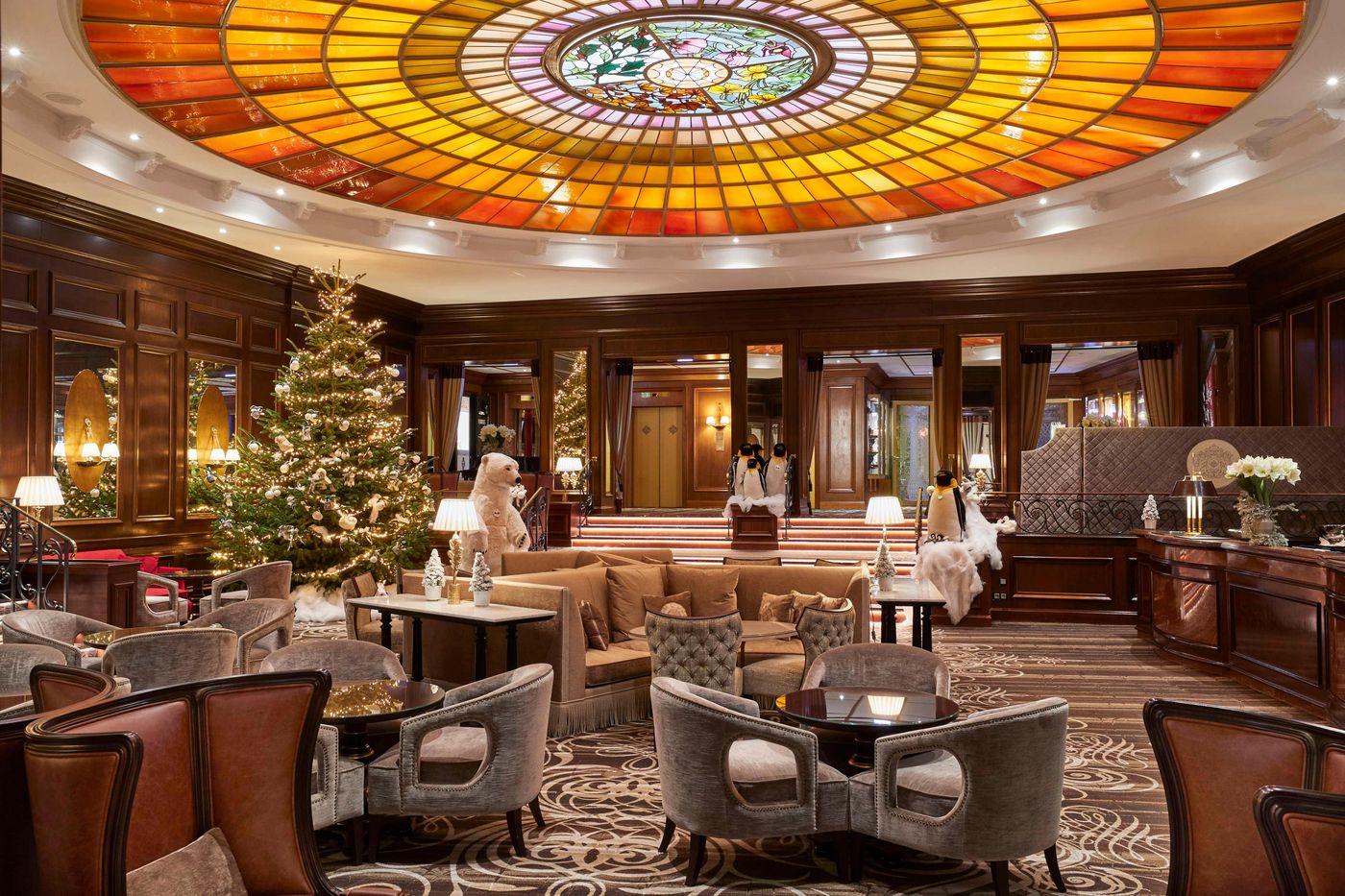 Hotel-Vier-Jahreszeiten-Kempinski-Munich-Lobby-13