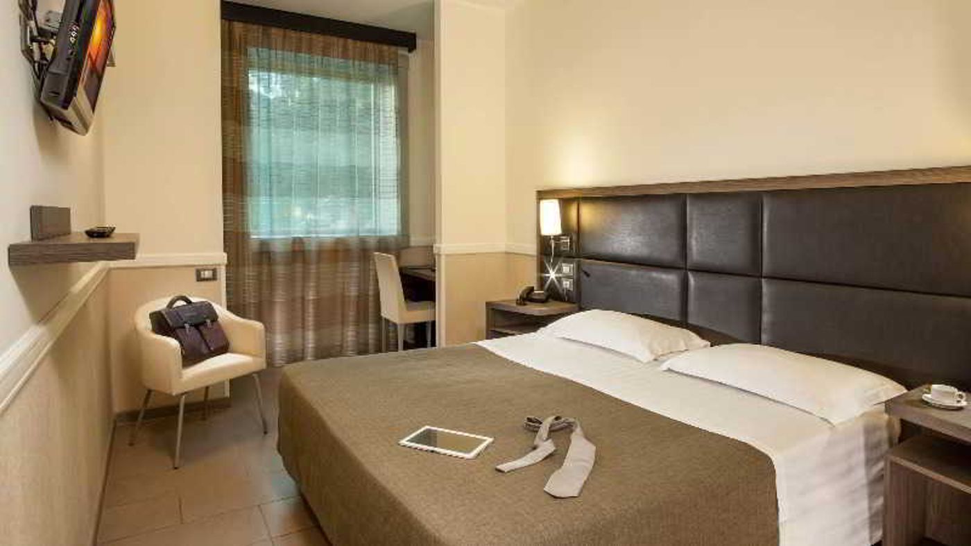 Artis Hotel-Italy-ROME-Room-9
