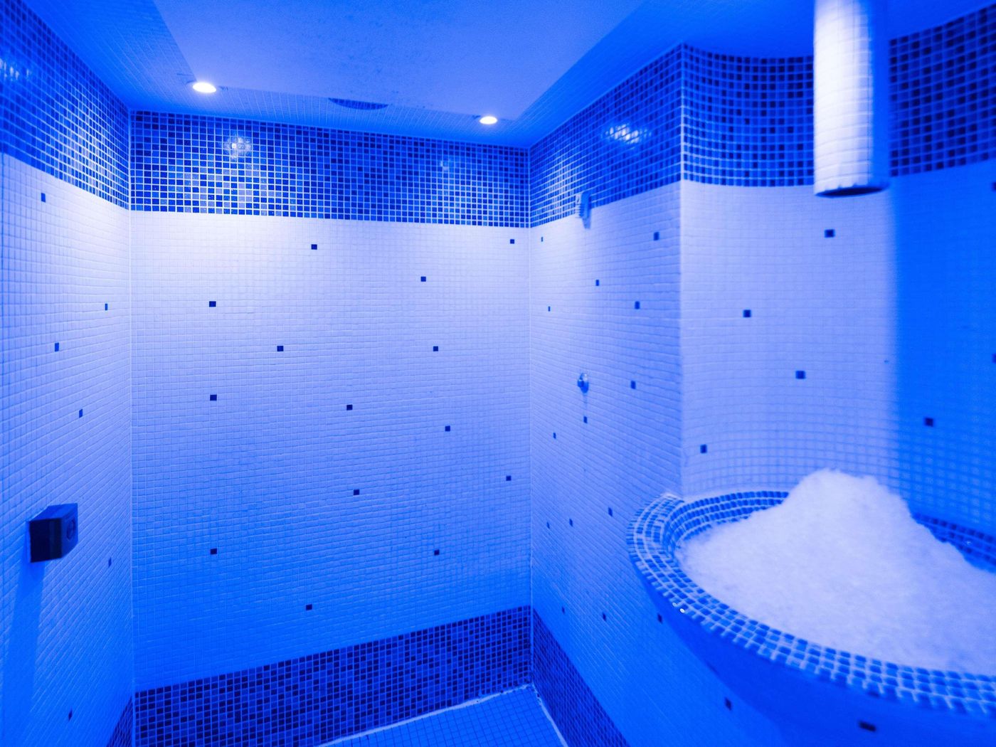 Mercure Manchester Norton Grange Hotel & Spa-United Kingdom-ROCHDALE-General view-4