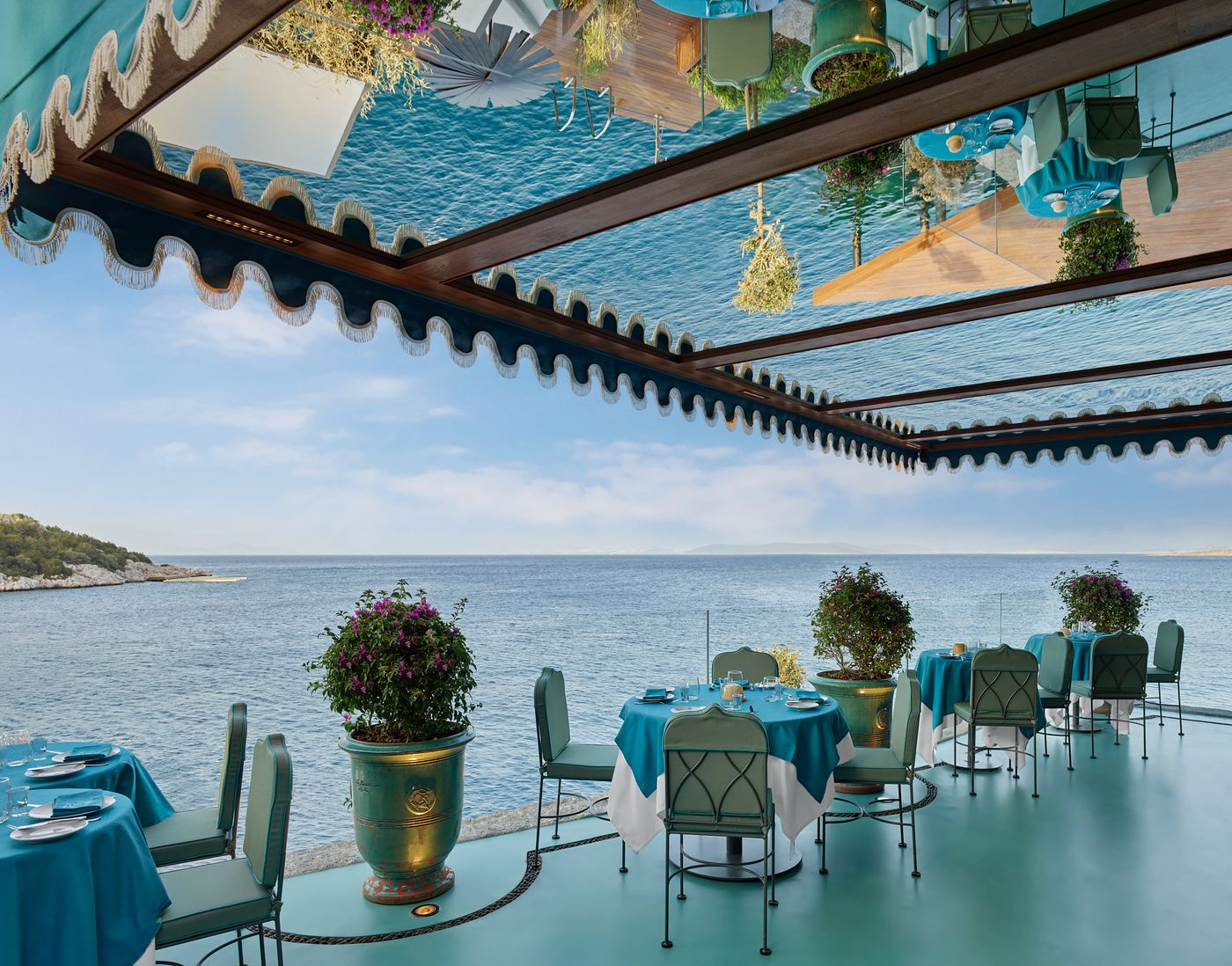 Hilton-Bodrum-Turkbuku-Resort---Spa-Restaurant-89