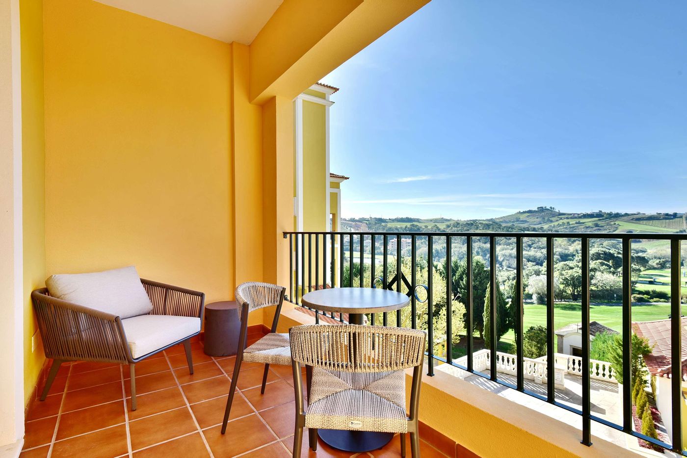 Dolce-CampoReal-Lisboa-Room-2