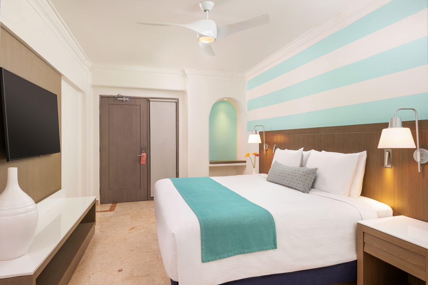 Wyndham Alltra Playa del Carmen