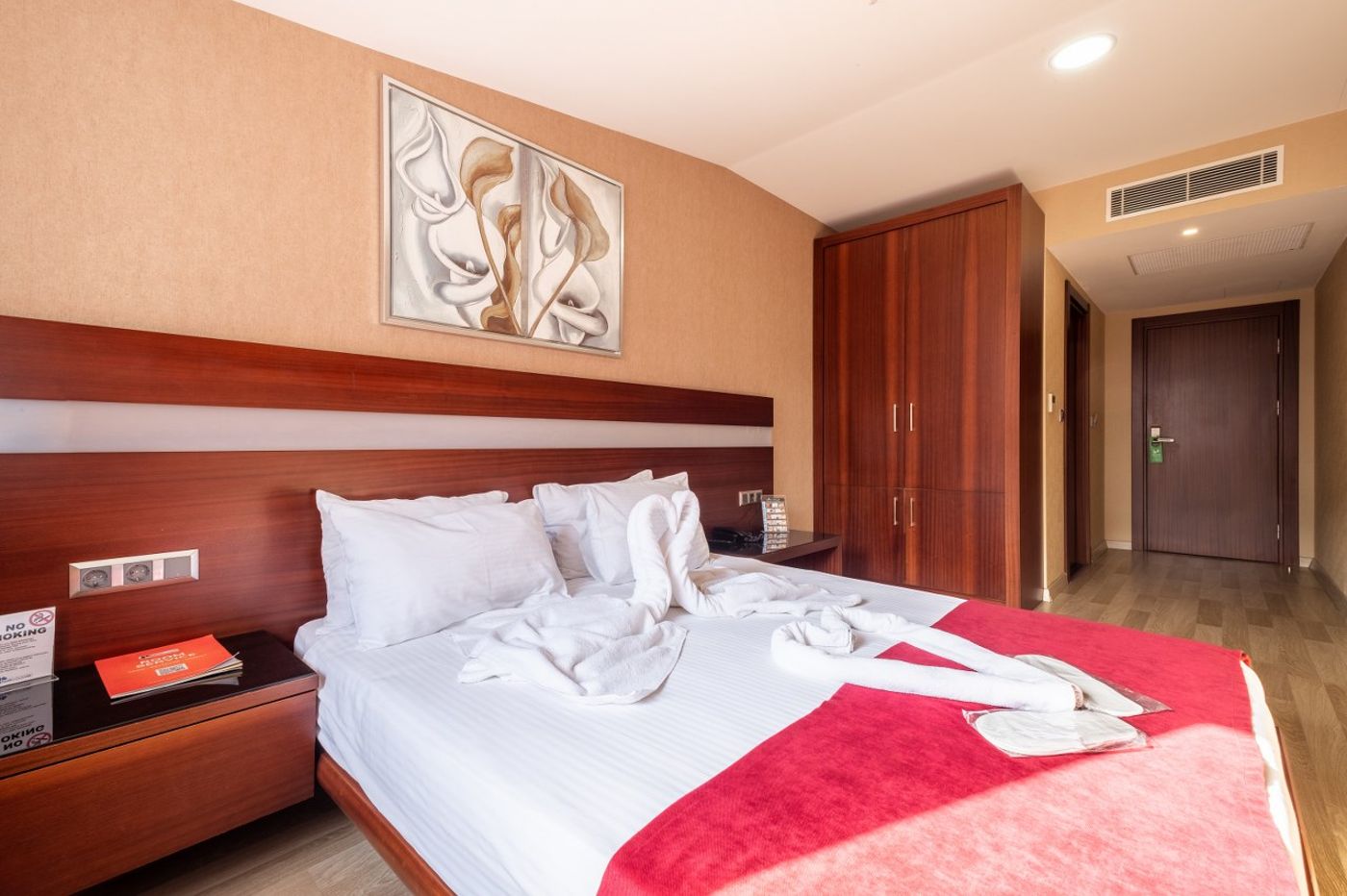 Park-by-Clover-Hotel-Room-21