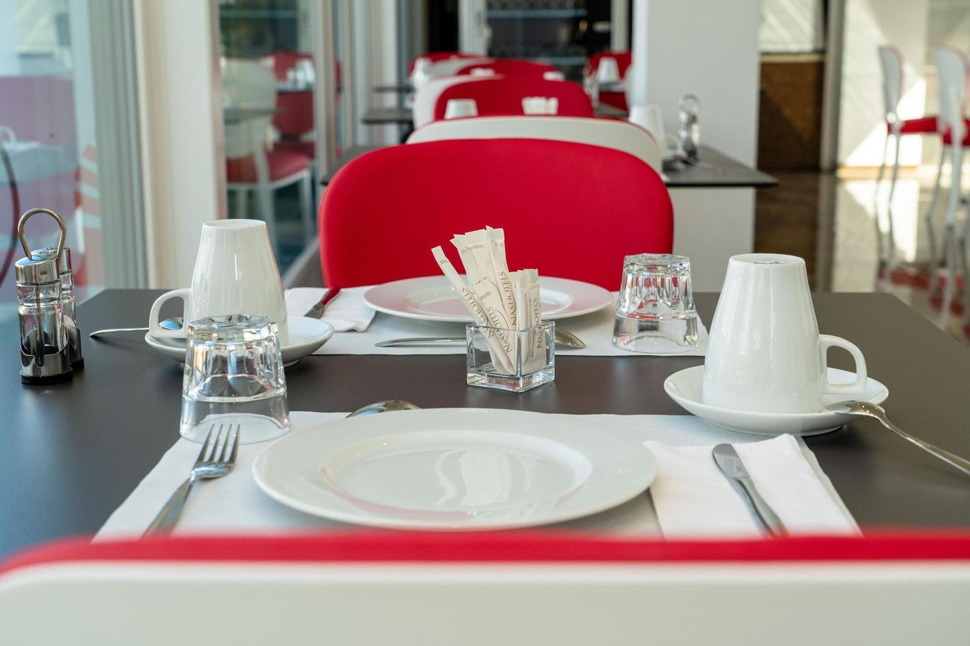 Nash-Pratik-Hotel-Restaurant-25