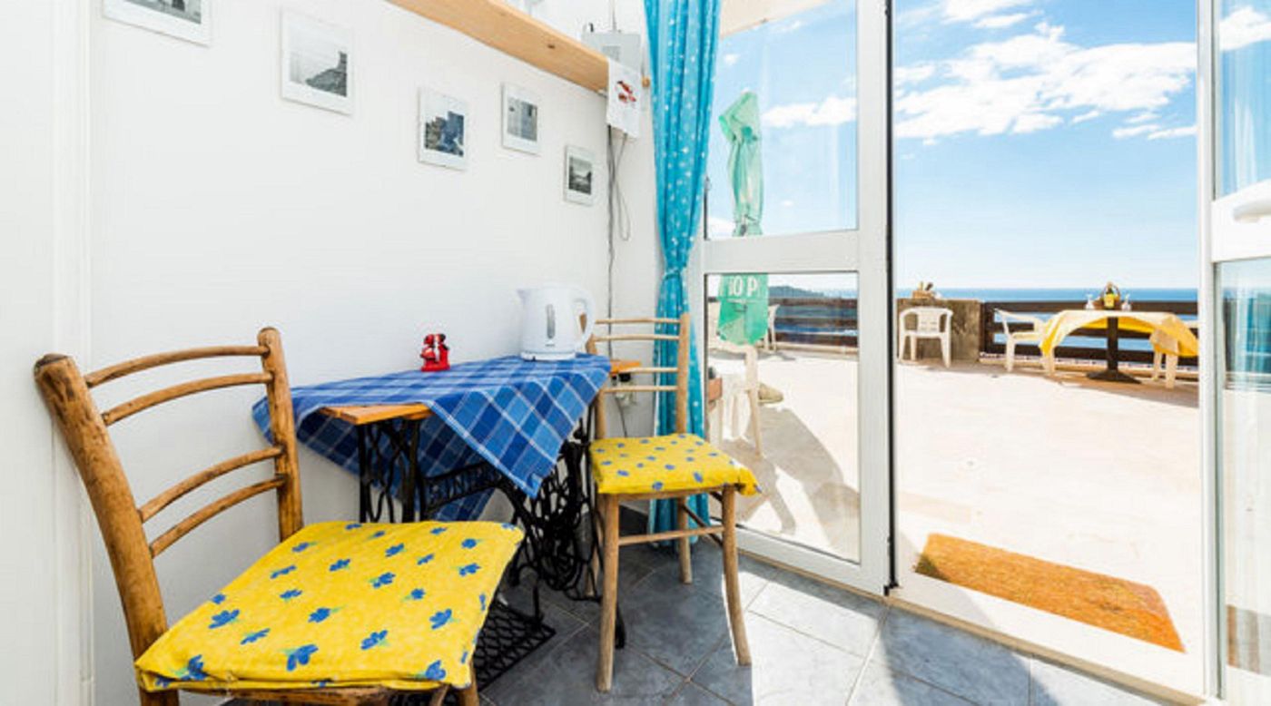 Guesthouse-Home-Sweet-Home-Room-7