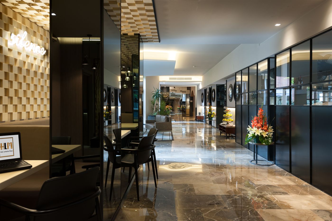 Lombardia-Milano-Lobby-17