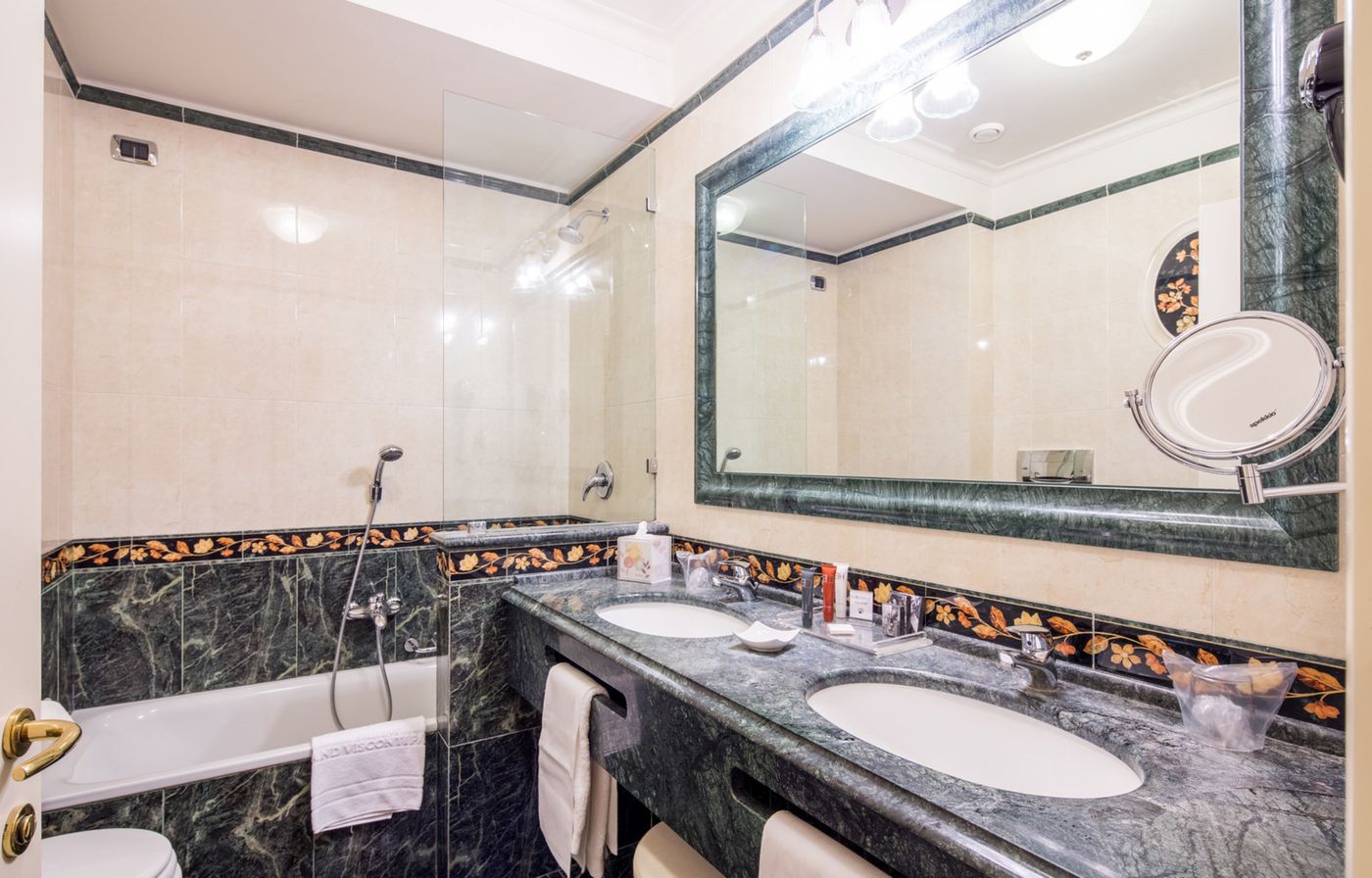 Grand-Visconti-Palace-Room-51