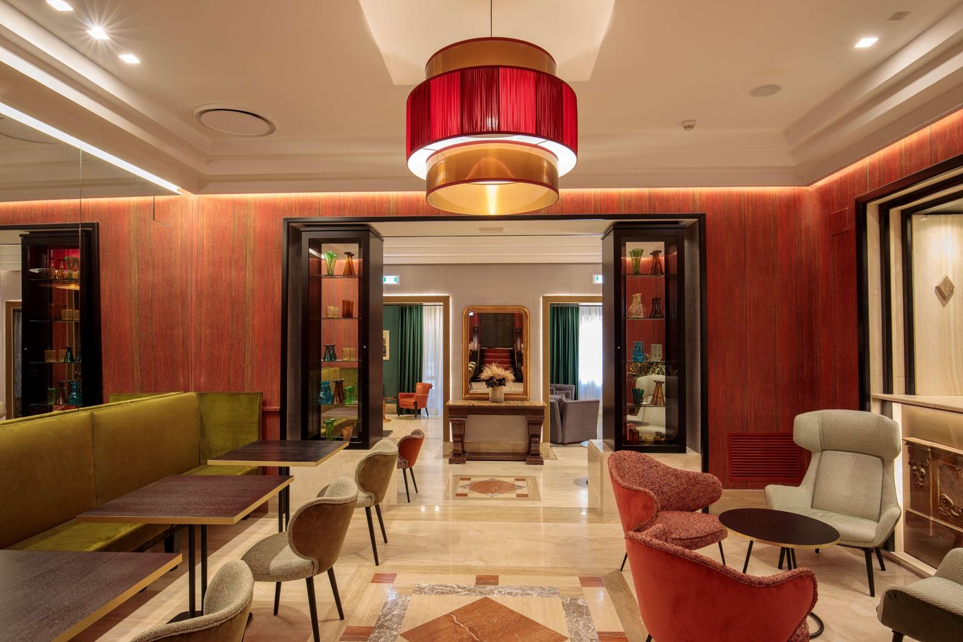 Hotel-Diana-Roof-Garden-Rome-Lobby-2