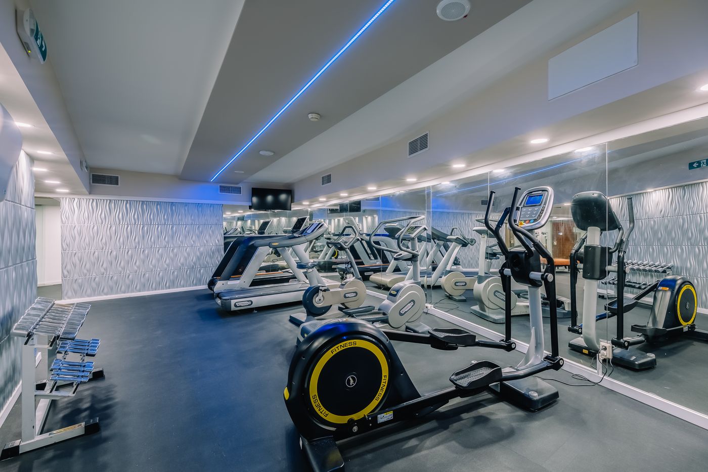 Grand-Muthu-Oura-View-Beach-Club-Sports-and-Entertainment-66