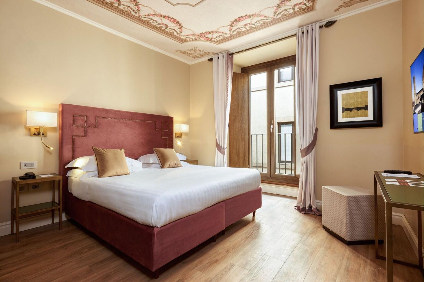 Grand-Hotel-Cavour-Room-23