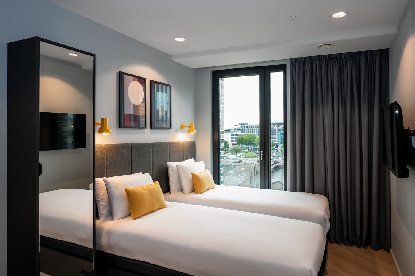 Staycity-Aparthotels-City-Quay-Room-27