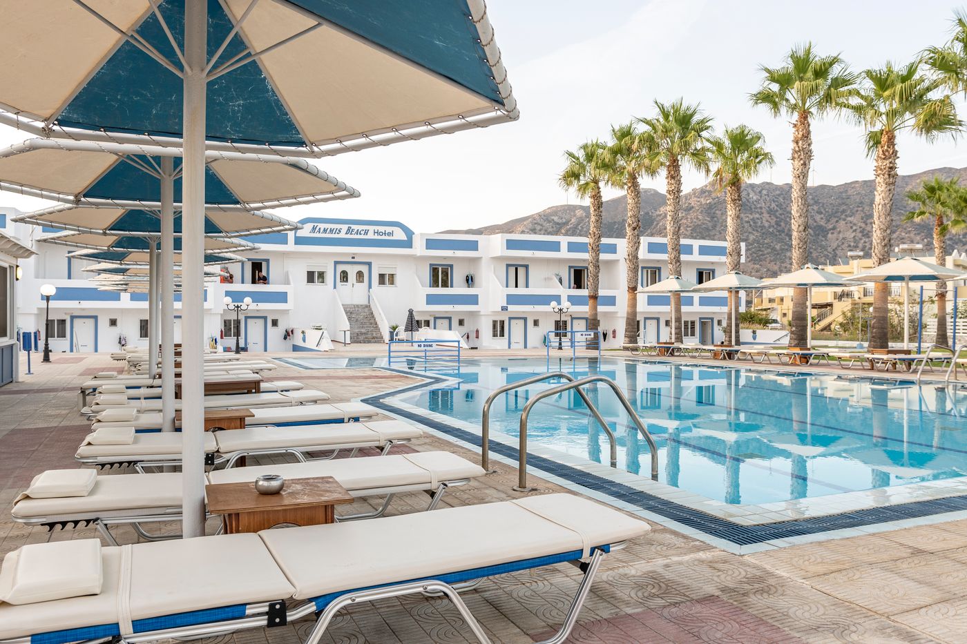 Mammis-Beach-Hotel-Pool-9