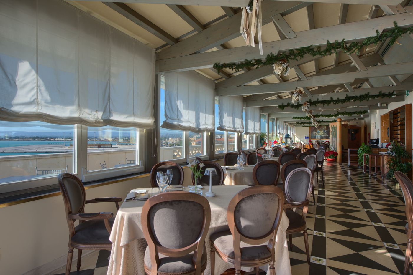 Grand-Hotel-Ortigia-Restaurant-76