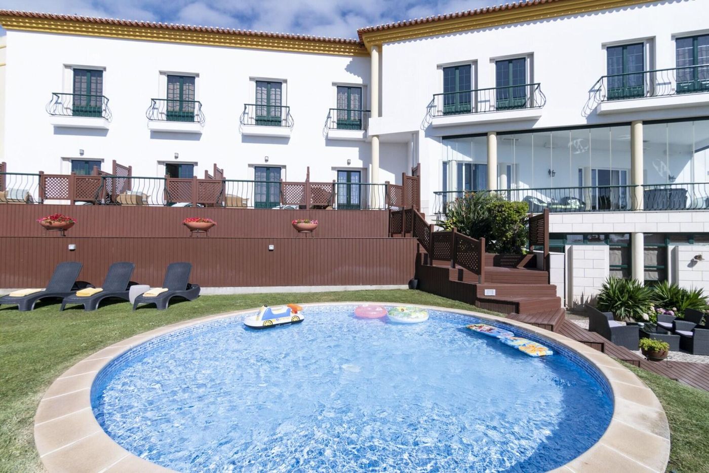 Hotel-Dom-Vasco-Pool-59