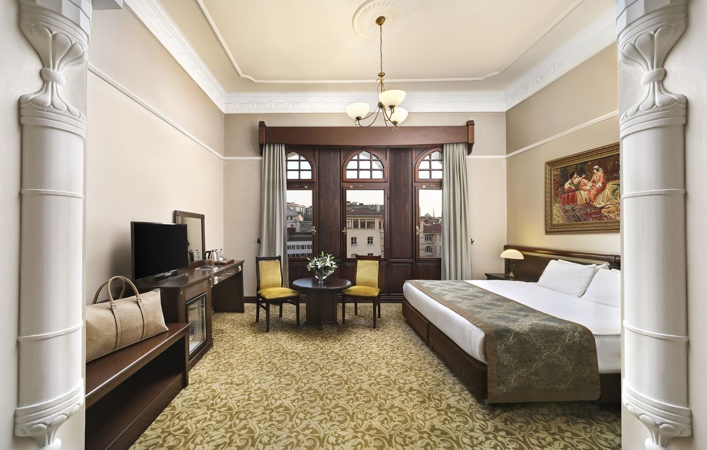 Legacy-Ottoman-Hotel-Room-23