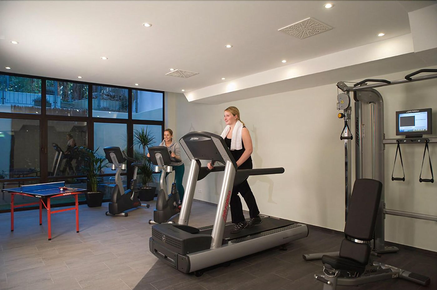 Parkhotel Bad Homburg - Germany - BAD HOMBURG V.D. HOEHE - Sports and Entertainment - 1