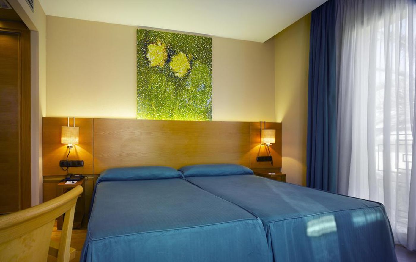 Levante---Balneario-de-Archena-Room-17